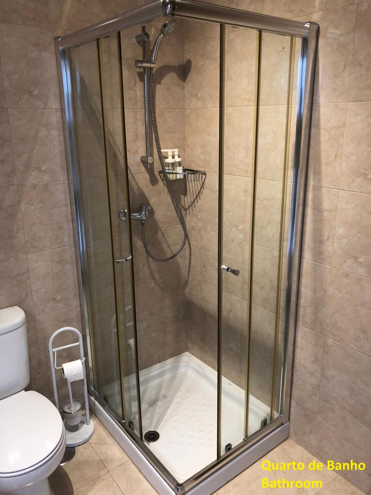Apartment Near The Airport ลิสบอน ภายนอก รูปภาพ
